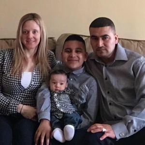 Meet your Posher, Sixto